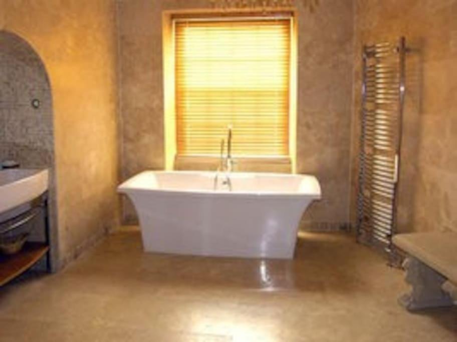 Huge Tenby Pet Friendly House Sleeps 14 Εξωτερικό φωτογραφία